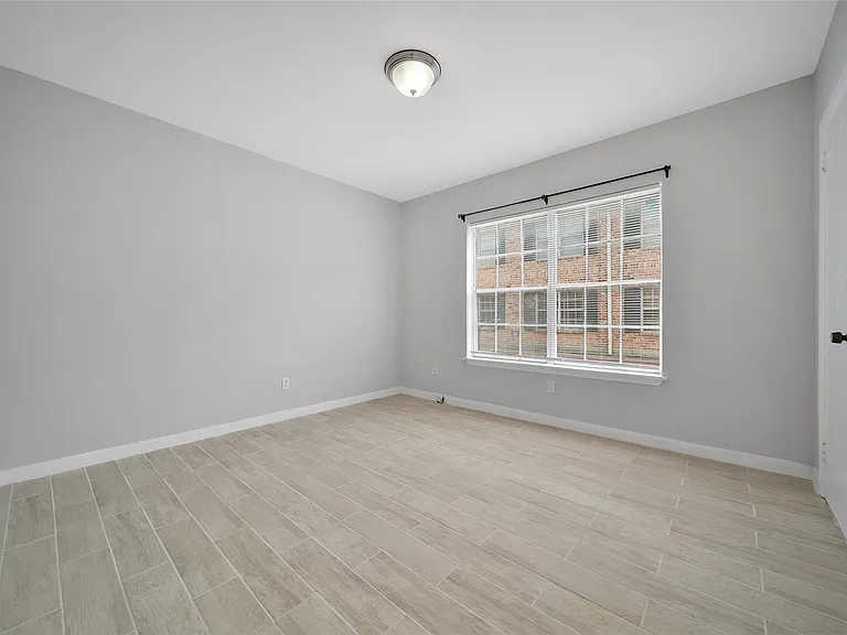 2822 Briarhurst Dr #45 — Photo 26