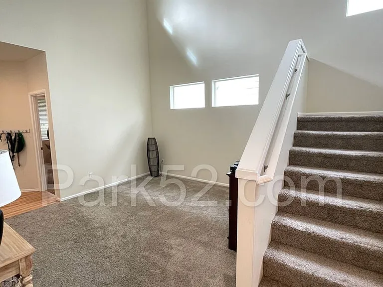 5816 Pennsylvania St SE — Photo 5