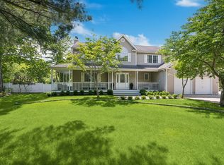 167 Tuckahoe Ln, Southampton, NY 11968