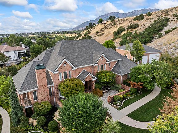 2nd image of 8908 S Cobble Canyon Cir