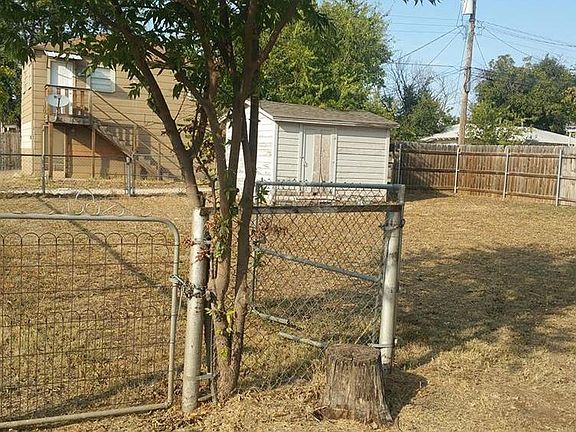 2nd image of 702 N 13th St