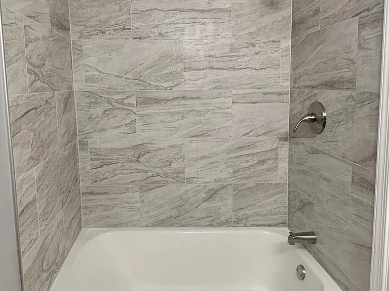 262 Crown Point Rd #B — Photo 7
