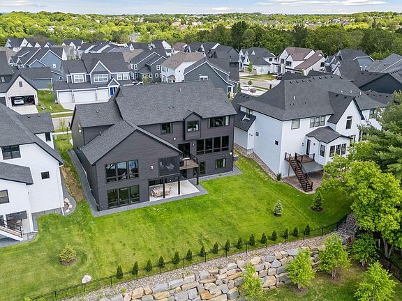 3rd image of 6297 Yuma Ln N
