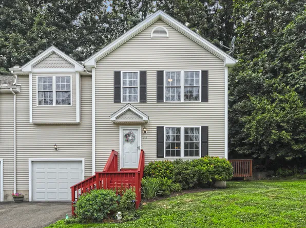 109 Center Street #3-2, East Haven, CT 06513