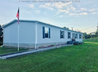 869 Divide Ridge Rd, Given, WV 25245