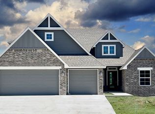 113 S 87th St, Broken Arrow, OK 74014