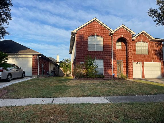 2nd image of 2530 Toms Brook Dr