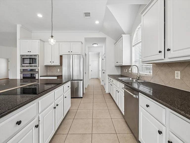 12507 Aliso Bend Ln — Photo 13