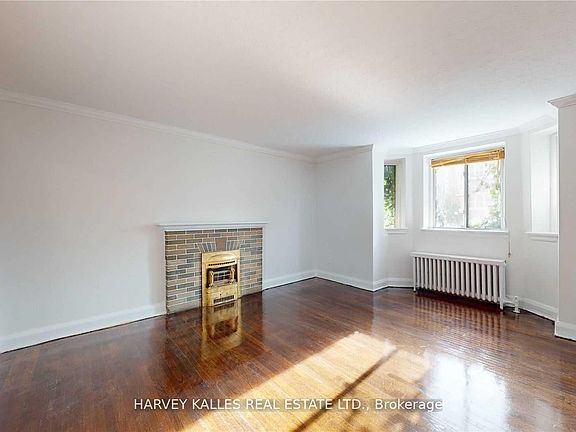 4th image of 320 Lonsdale Rd #3
