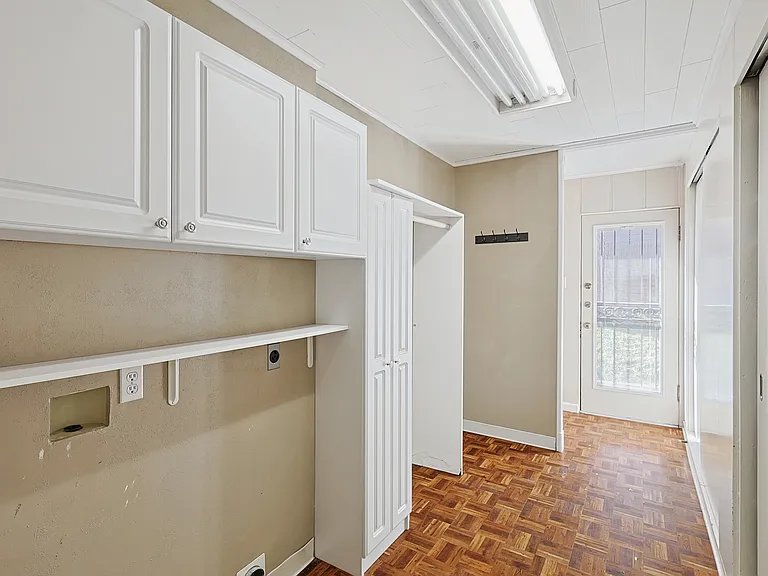 4317 Pershing Ave — Photo 20