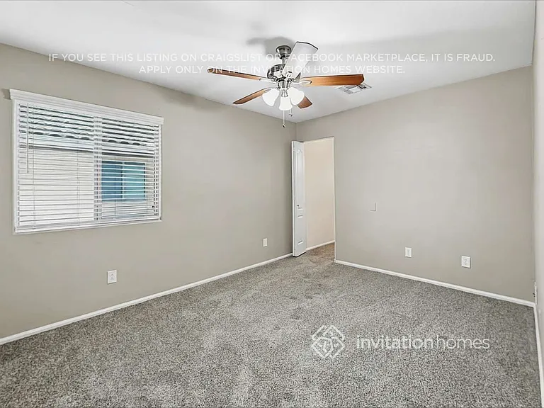 447 W Corriente Ct — Photo 16
