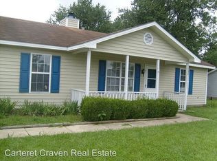 120 Leslie Ln, Havelock, NC 28532