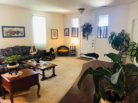 4th image of 1430 W Sonya Ln