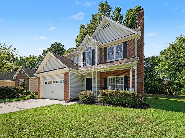 3 bed, 2.5 bath, 1582 sqft, $1,999 — Photo 3