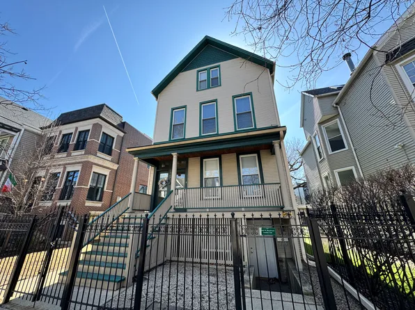 1949 W Henderson St APT 2, Chicago, IL 60657