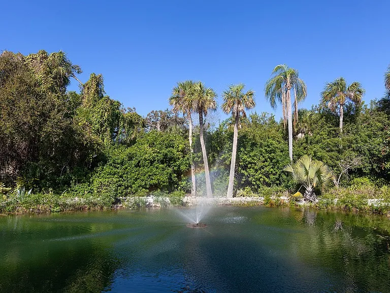 5019 Village Gardens Dr #31 — Photo 5