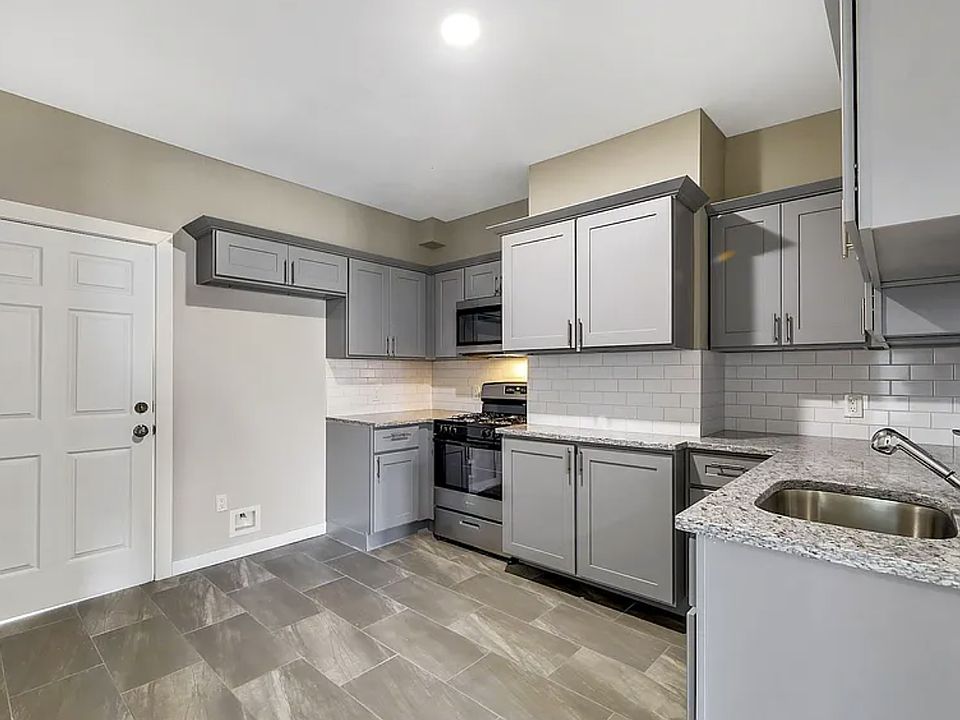 1st image of 51-53 Hawkins St #2