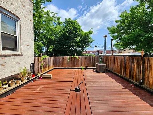 Rented by Brooklyn Property Group LLC | media 16