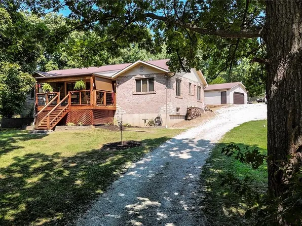 1975 Engle Creek Rd, Barnhart, MO 63012