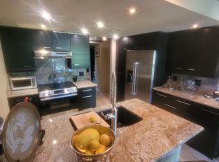 919 Fulton Ave APT 460, Sacramento, CA 95825