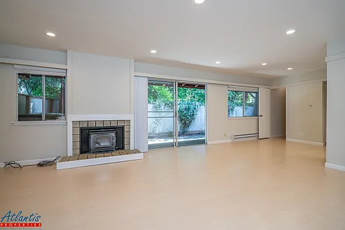 500 W Middlefield Rd #141 Photo 1