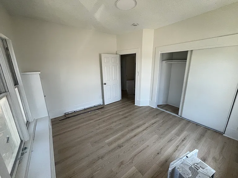 928 N Orange St #1/2 — Photo 22