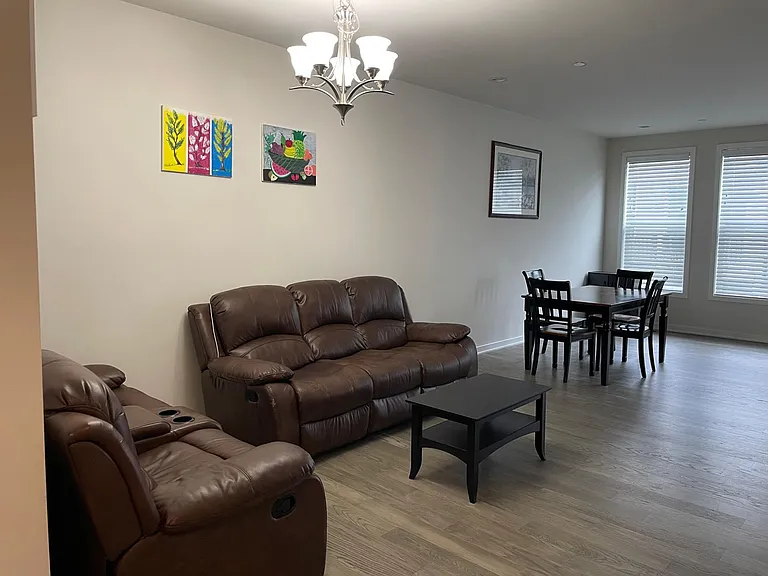 294 Kennedy Dr — Photo 6