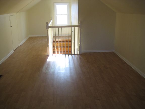 Roomy Upper Loft
