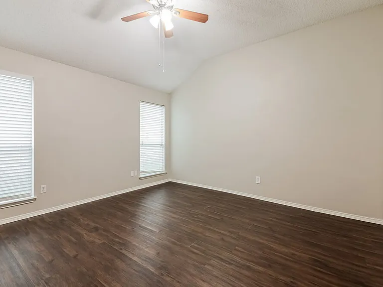 2824 Bent Brook Dr — Photo 11