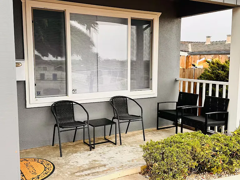 3196 Crescent Ave — Photo 4