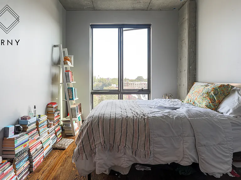 412 Herkimer St #5A — Photo 8