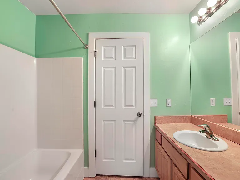 1107 Bailey Ave — Photo 33