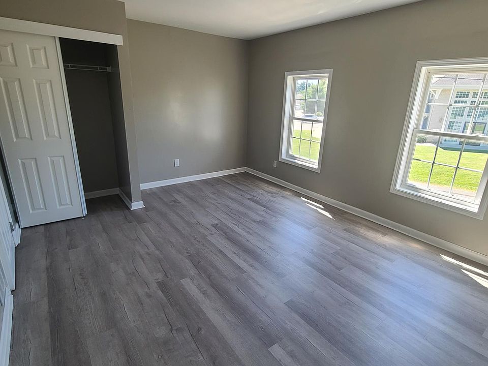 Large Bedroom