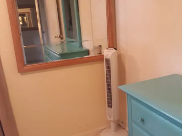 215 Zephyr Rd #1, Venice, FL 34293