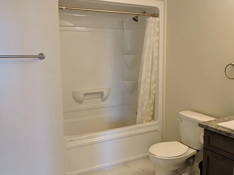 630 Sauve St #311 — Photo 11