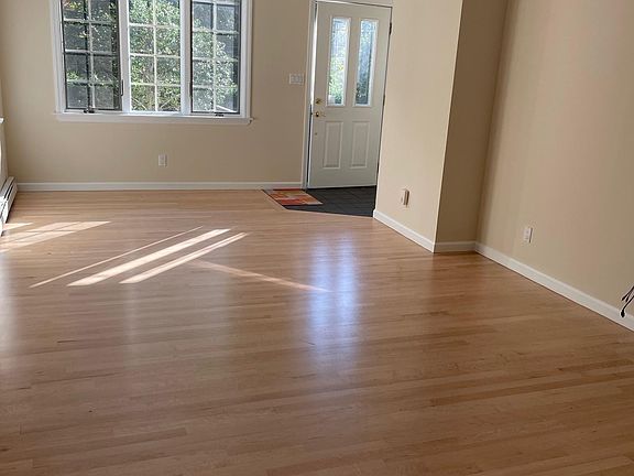 2nd image of 89 Lone Oak Dr