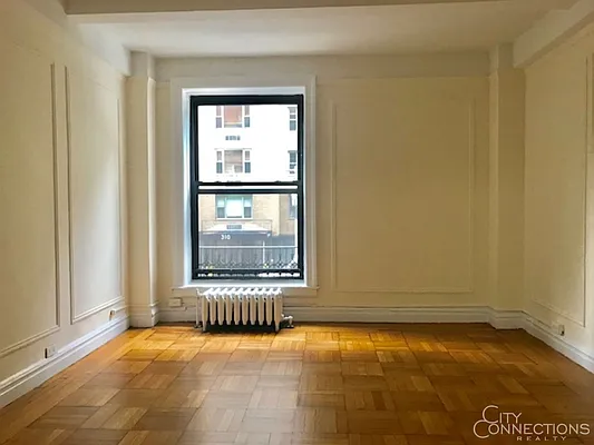 Rented by City Connections Realty | media 1