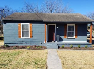 331 N Howeth St, Gainesville, TX 76240