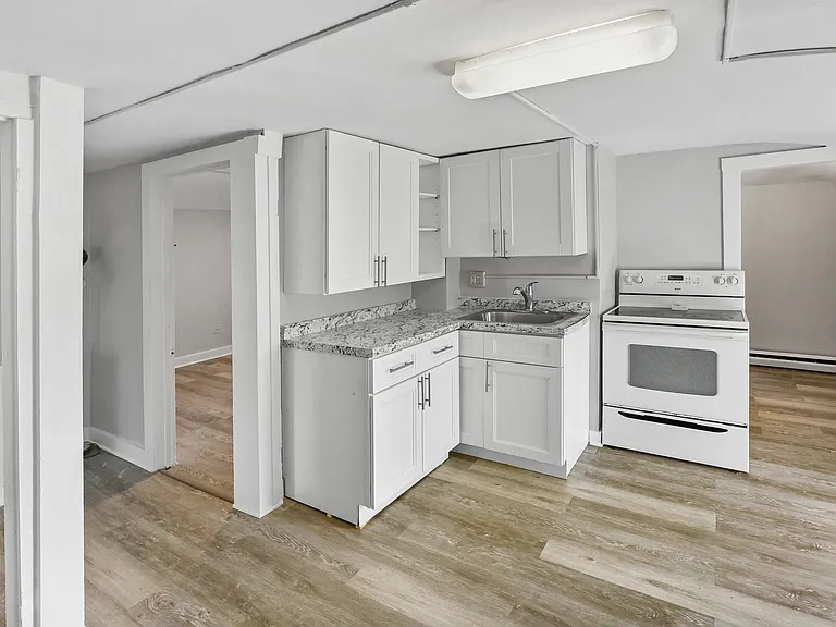 119 School St #5 — Photo 1