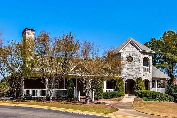 4735 Dartmoor Ln — Photo 16