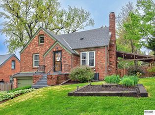 4855 Blondo St, Omaha, NE 68104