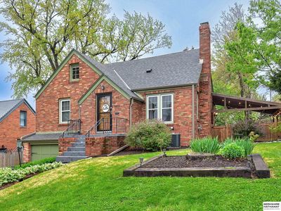 4855 Blondo St, Omaha, NE, 68104