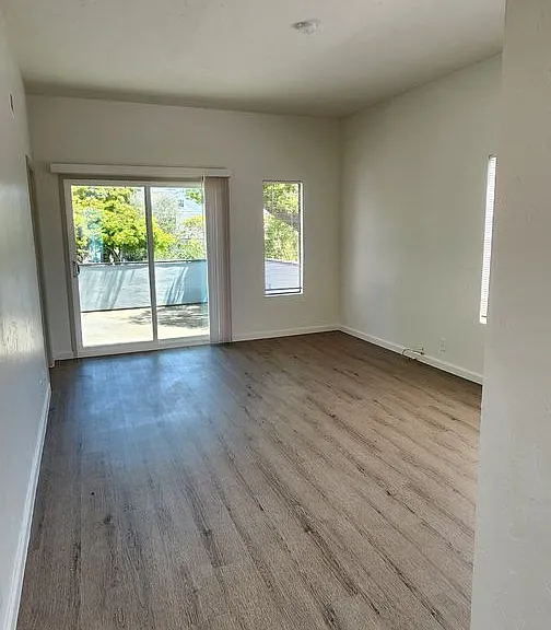 664 I Ave — Photo 24