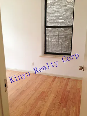 Rented by Kinyu Realty | media 6