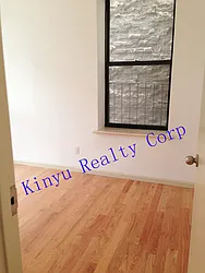 Rented by Kinyu Realty