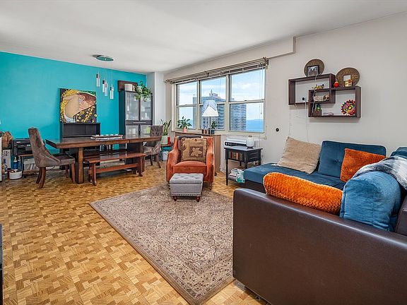 4th image of 2940 W 5th St #18M
