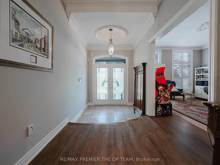 56 Park Ridge Dr #UPPER — Photo 6