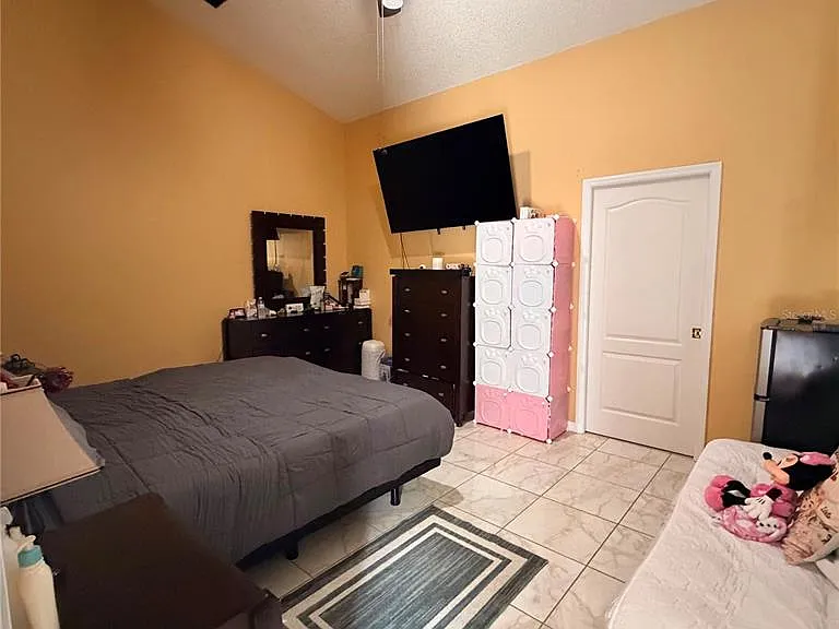 12697 Enclave Dr — Photo 11