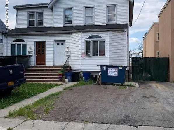 827 Post Ave, Staten Island, NY 10310