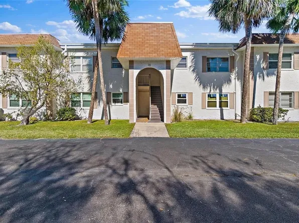 357 S McMullen Booth Rd APT 120, Clearwater, FL 33759